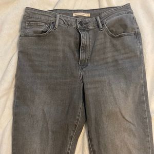 Levi 721 High Rise Skinny Jeans